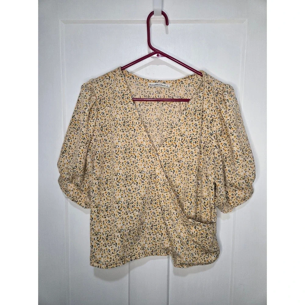 Abercrombie & Fitch Yellow Ditsy Floral Puff Sleeve Smocked Wrap Blouse Womens L